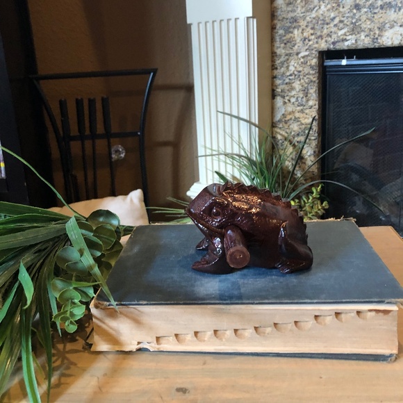 Thai Wooden Frog Carved Handcrafted, Thailand - Picture 1 of 9